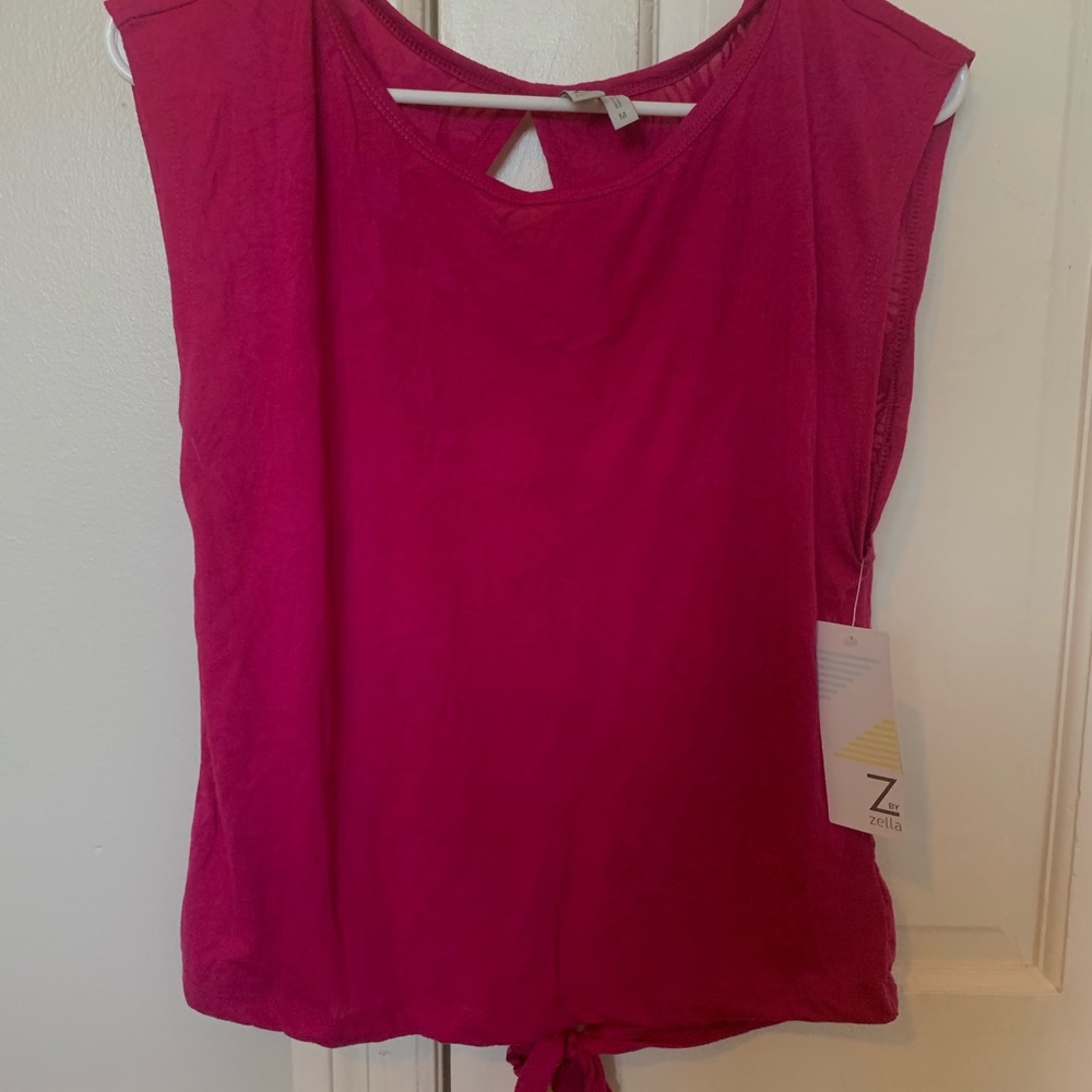 Zella tie tank